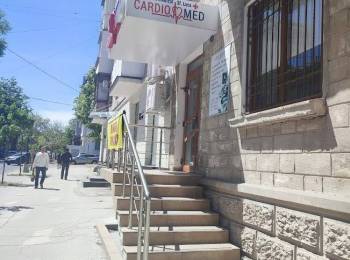Chirie spatiu comercial 70 m2 Centru  Chisinau. Prima Linie .