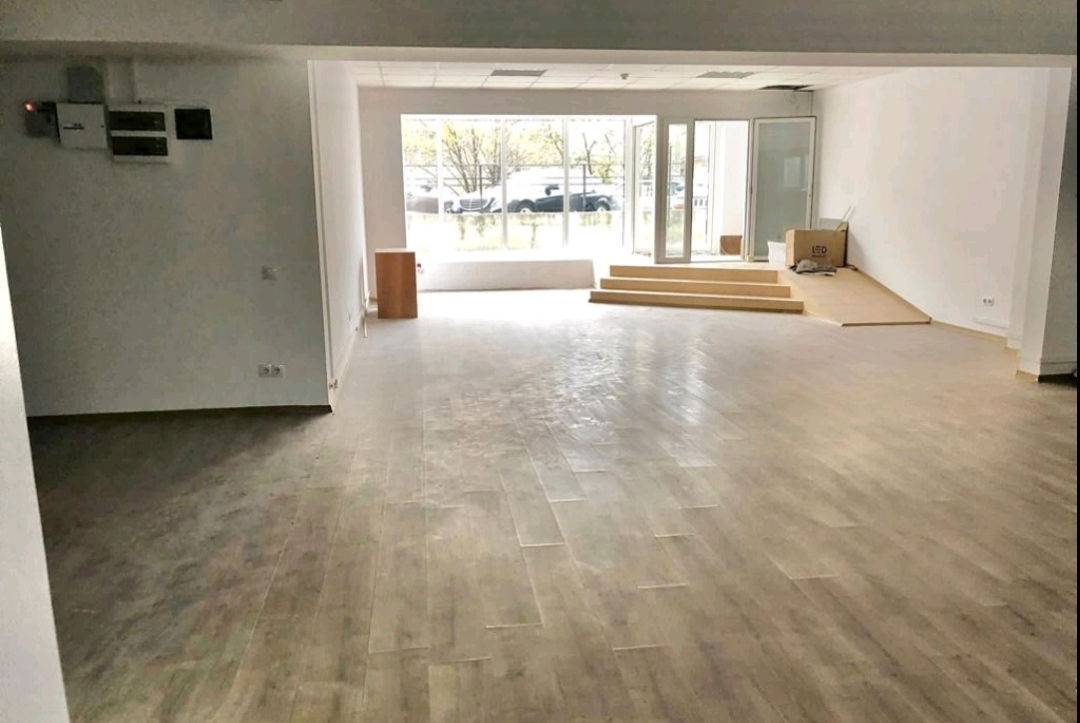chirie  spatiu comercial. 118 m2. prima linie str. drumul viilor .