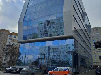 Chirie oficiu 151 m2 Centru Chisinau . Prima Linie .