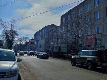 Chirie oficii 43 m2 , 40 m2  Centru .