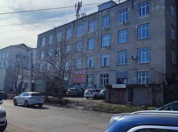 Chirie oficii 25 m2 , 18 m2  Centru Chisinau .