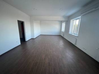 Chirie oficiu 30 m2 Telicentru Chisinau str. Academiei.